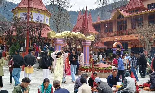 Nainital: माता की चौकी में श्रद्धालुओं की बड़ी भागीदारी की उम्मीद Nainital: माता की चौकी में श्रद्धालुओं की बड़ी भागीदारी की उम्मीद