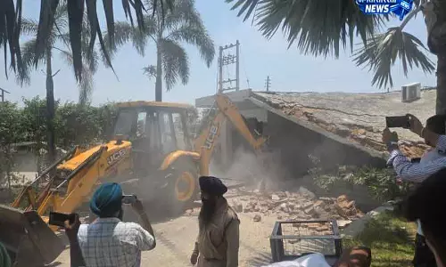 Punjab के पायल में ड्रग किंगपिन की हवेली गिराई गई Punjab के पायल में ड्रग किंगपिन की हवेली गिराई गई