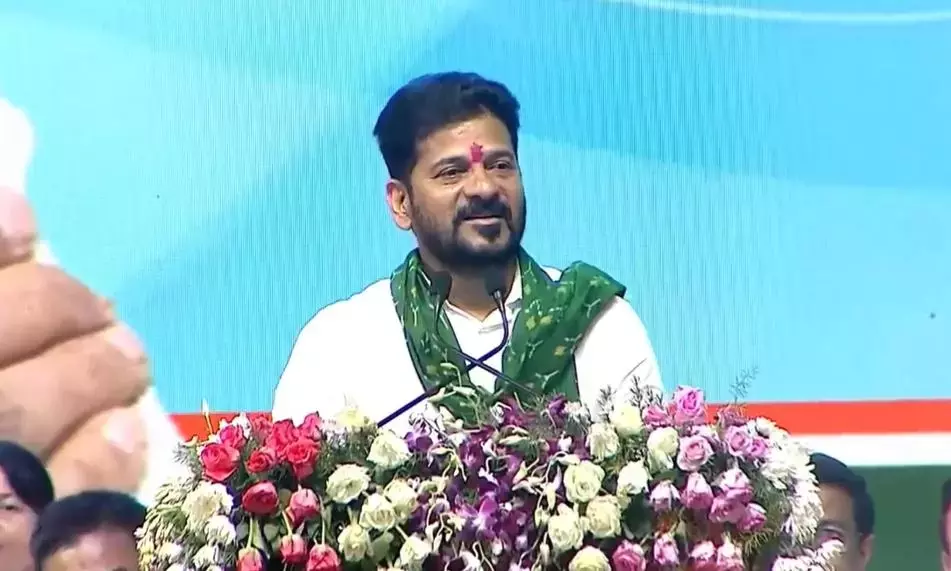 Telangana: रेवंत ने महाराष्ट्र की अनदेखी के खिलाफ आंदोलन की चेतावनी दी Telangana: रेवंत ने महाराष्ट्र की अनदेखी के खिलाफ आंदोलन की चेतावनी दी