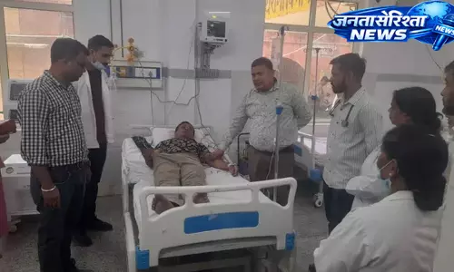 UP : वीरांगना अवंतीबाई लोधी मेडिकल कॉलेज में प्राचार्य ने संभाला इलाज UP : वीरांगना अवंतीबाई लोधी मेडिकल कॉलेज में प्राचार्य ने संभाला इलाज