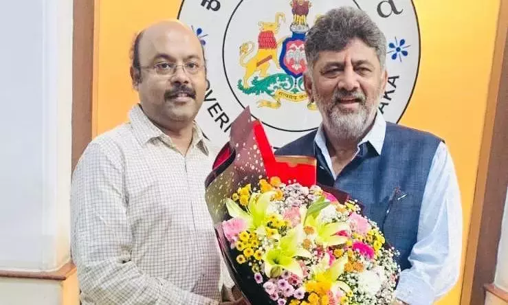 Karnataka: यतींद्र को कैबिनेट में जगह मिलना पक्का Karnataka: यतींद्र को कैबिनेट में जगह मिलना पक्का