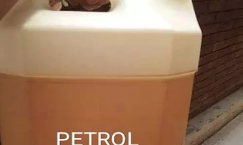 पेट्रोल चोरी, देश में जिसकी किल्लत उसी पर चोरों की नजर