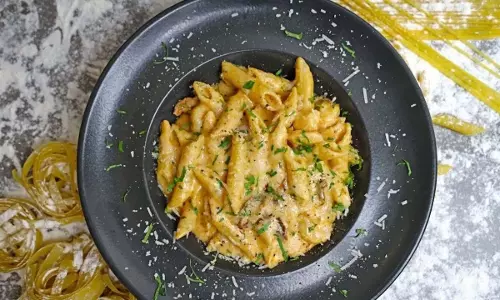स्वाद और सेहत का संगम: तोरई की ग्रेवी वाला पास्ता फिटनेस फ्रीक और बच्चों के लिए बेस्ट स्वाद और सेहत का संगम: तोरई की ग्रेवी वाला पास्ता फिटनेस फ्रीक और बच्चों के लिए बेस्ट