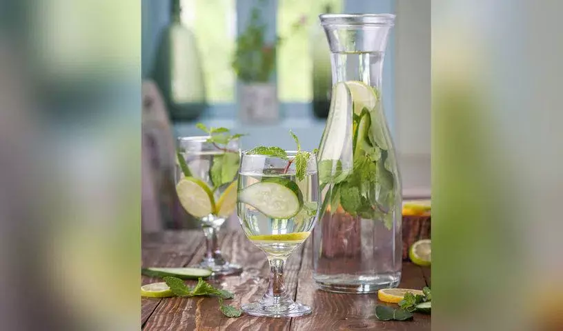 डिटॉक्स करना हुआ आसान: घर पर झटपट तैयार करें ये 5 पौष्टिक ड्रिंक्स डिटॉक्स करना हुआ आसान: घर पर झटपट तैयार करें ये 5 पौष्टिक ड्रिंक्स