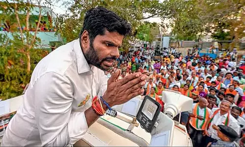 तमिलनाडु BJP के पूर्व प्रेसिडेंट के. अन्नामलाई ने सीनियर नेताओं से की अहम बैठक