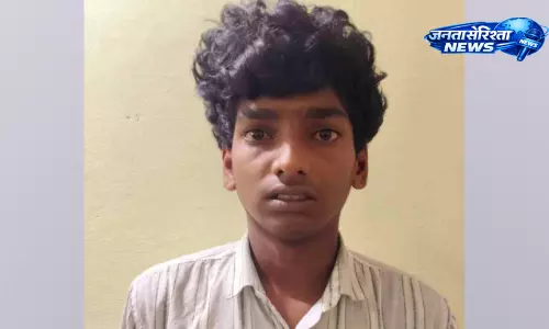 Kerala : घर में सेंधमारी कर सोना और नकदी लूटने वाले गिरोह के तीन गिरफ्तार Kerala : घर में सेंधमारी कर सोना और नकदी लूटने वाले गिरोह के तीन गिरफ्तार