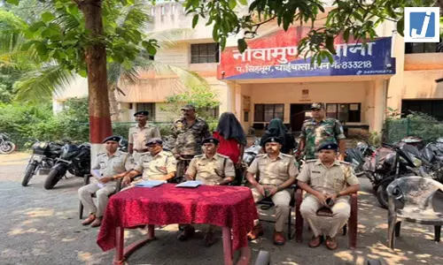 चोरी की 20 मोटरसाइकिलें बरामद, गिरोह के दो सदस्य गिरफ्तार चोरी की 20 मोटरसाइकिलें बरामद, गिरोह के दो सदस्य गिरफ्तार