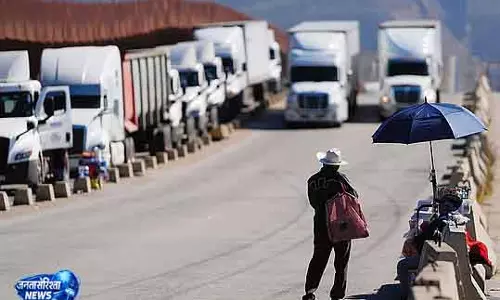 US में गैर-कानूनी काम पर 30 भारतीय ट्रक ड्राइवर गिरफ्तार
