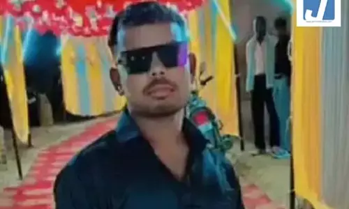 अफेयर: पति-पत्नी ने युवक को मार डाला, हाथ-पैर काट डाले अफेयर: पति-पत्नी ने युवक को मार डाला, हाथ-पैर काट डाले