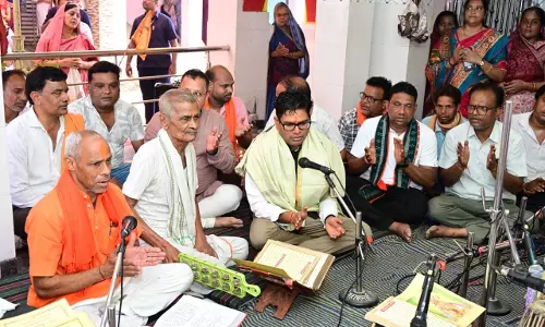 वित्तमंत्री ओपी चौधरी ने जन्मदिवस पर किया सुंदरकांड पाठ वित्तमंत्री ओपी चौधरी ने जन्मदिवस पर किया सुंदरकांड पाठ