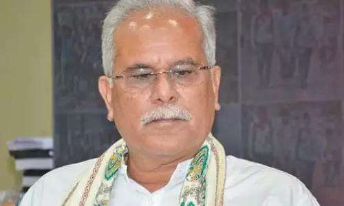 कांग्रेस पंजाब में अपने दम पर लड़ेगी चुनाव या नहीं, इस पर भूपेश बघेल ने साधी चुप्पी कांग्रेस पंजाब में अपने दम पर लड़ेगी चुनाव या नहीं, इस पर भूपेश बघेल ने साधी चुप्पी