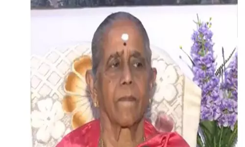 DK शिवकुमार के स्कूल शिक्षक ने मुख्यमंत्री बनने पर दी शुभकामनाएं DK शिवकुमार के स्कूल शिक्षक ने मुख्यमंत्री बनने पर दी शुभकामनाएं