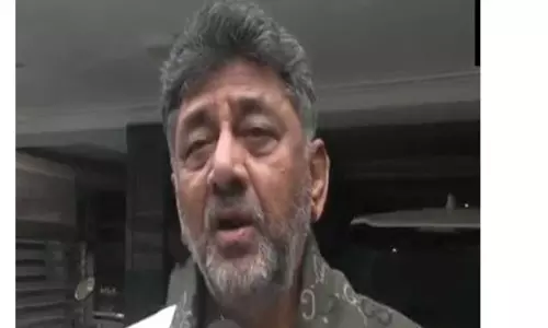 गांधी परिवार ने मुझ पर विश्वास किया, मुझे अवसर दिए...: कर्नाटक के मनोनीत CM डीके शिवकुमार गांधी परिवार ने मुझ पर विश्वास किया, मुझे अवसर दिए...: कर्नाटक के मनोनीत CM डीके शिवकुमार
