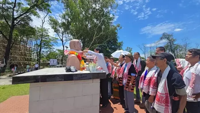 Pasighat: लुम्मर दाई को 86वीं जयंती पर याद किया गया Pasighat: लुम्मर दाई को 86वीं जयंती पर याद किया गया