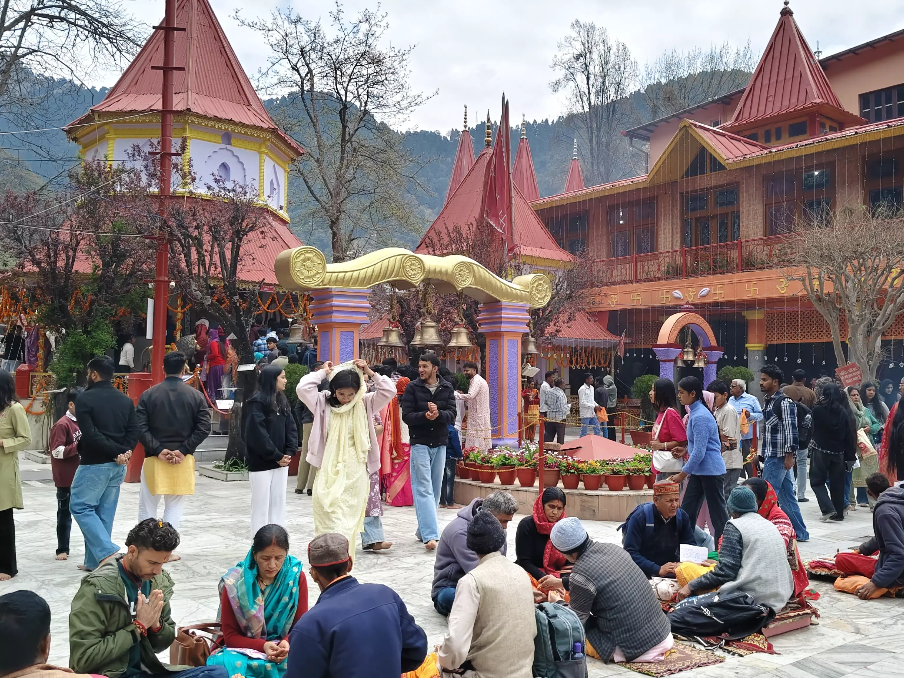 Nainital: माता की चौकी में श्रद्धालुओं की बड़ी भागीदारी की उम्मीद Nainital: माता की चौकी में श्रद्धालुओं की बड़ी भागीदारी की उम्मीद