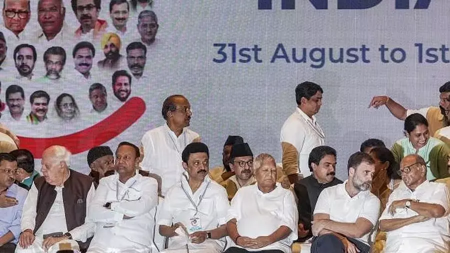 I.N.D.I.A ब्लॉक की बैठक 8 जून को संभावित, चुनाव बाद हालात और विपक्षी रणनीति पर चर्चा I.N.D.I.A ब्लॉक की बैठक 8 जून को संभावित, चुनाव बाद हालात और विपक्षी रणनीति पर चर्चा