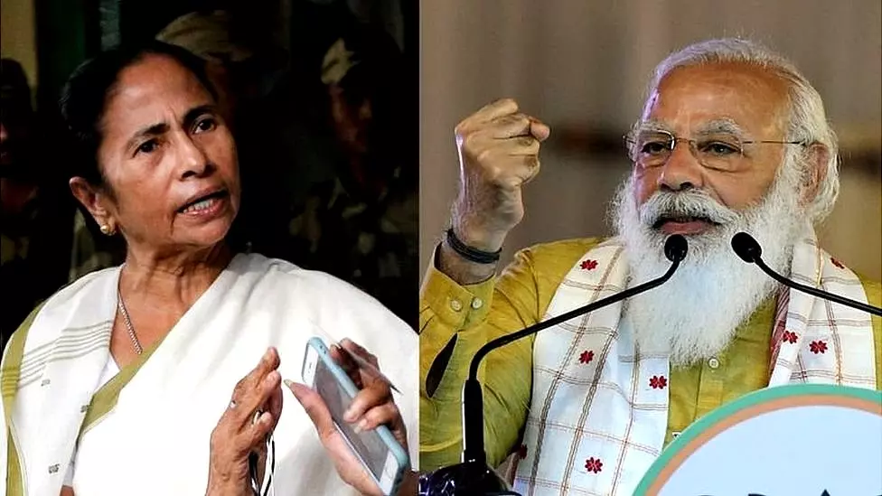 Kolkata: तृणमूल में आंतरिक असंतोष के बीच ममता का भाजपा पर निशाना Kolkata: तृणमूल में आंतरिक असंतोष के बीच ममता का भाजपा पर निशाना