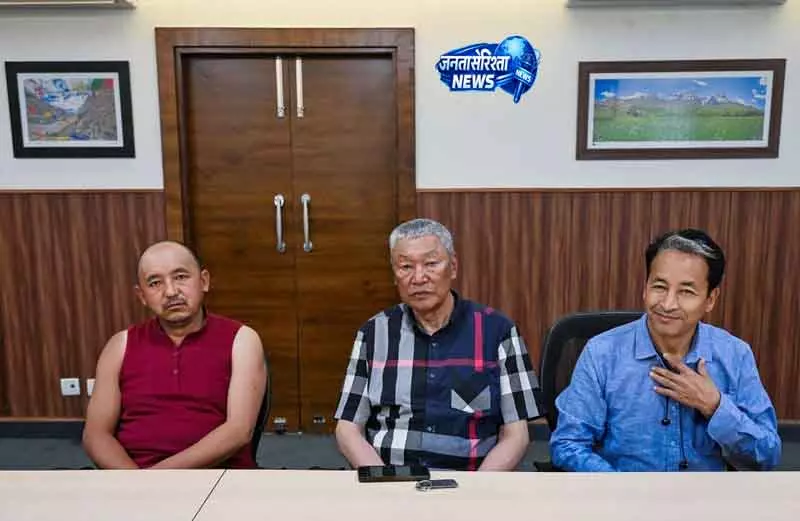 Leh संस्था ने MHA मिनट्स पर साइन करने से किया इनकार Leh संस्था ने MHA मिनट्स पर साइन करने से किया इनकार