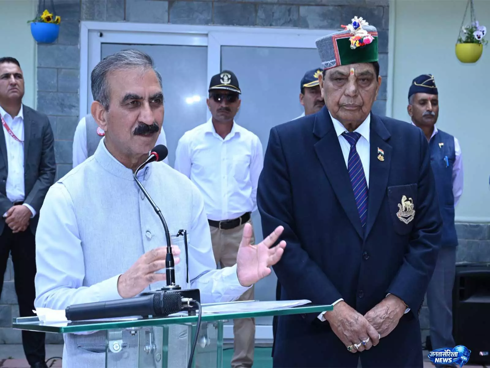 पुलिस में पूर्व सैनिकों ने मानद नियुक्ति के लिए हिमाचल के CM का आभार जताया पुलिस में पूर्व सैनिकों ने मानद नियुक्ति के लिए हिमाचल के CM का आभार जताया