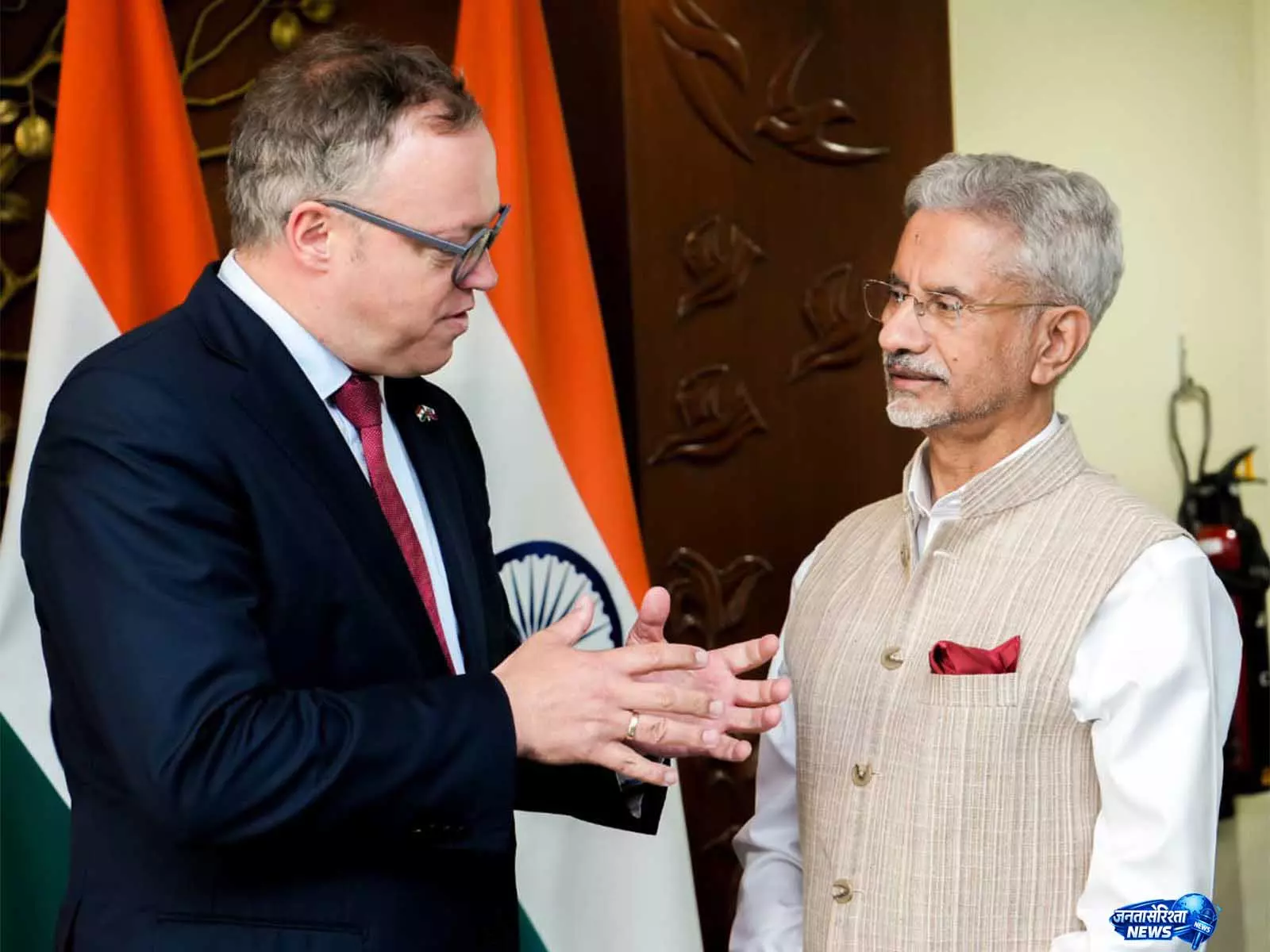 Jaishankar और थुरिंगिया के मंत्री-प्रमुख मारियो वोग्ट ने व्यापार और प्रौद्योगिकी सहयोग पर चर्चा की Jaishankar और थुरिंगिया के मंत्री-प्रमुख मारियो वोग्ट ने व्यापार और प्रौद्योगिकी सहयोग पर चर्चा की