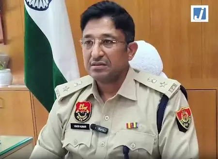चानौत गांव में पाइपलाइन उखाड़ने पर 31 नामजद समेत कई अज्ञात पर केस दर्ज: एसपी विनोद कुमार चानौत गांव में पाइपलाइन उखाड़ने पर 31 नामजद समेत कई अज्ञात पर केस दर्ज: एसपी विनोद कुमार