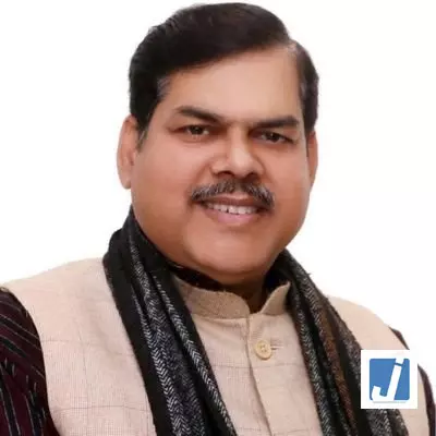 टीआरई-4 का नोटिफिकेशन जुलाई में जारी होगा: बिहार के शिक्षा मंत्री टीआरई-4 का नोटिफिकेशन जुलाई में जारी होगा: बिहार के शिक्षा मंत्री