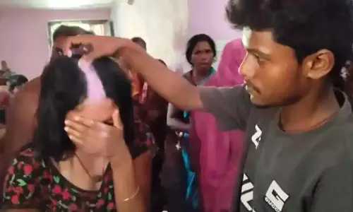 मौसी और बेटे की पकड़ौआ शादी, आपतिजनक हालत में देखकर नाना ने लिया ये फैसला