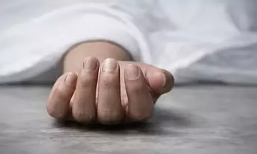Trichy सरकारी अस्पताल में डेक्सामेथासोन इंजेक्शन से नर्सिंग स्टूडेंट की मौत Trichy सरकारी अस्पताल में डेक्सामेथासोन इंजेक्शन से नर्सिंग स्टूडेंट की मौत