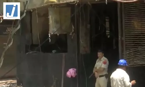 रेस्टोरेंट में आग, 10 लोगों की मौत, कई लोगों को बचा लिया गया