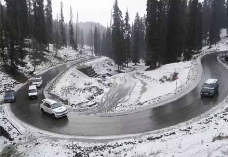Srinagar: जम्मू-कश्मीर में मौसम ने बदला मिजाज, तेज हवाओं का अलर्ट