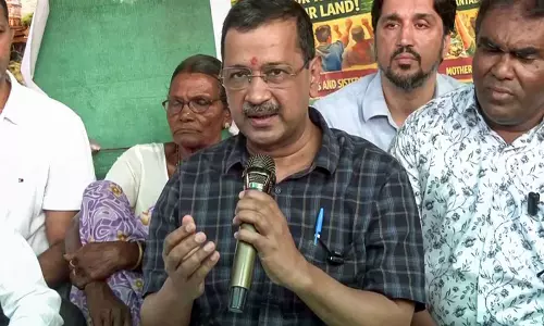 Kejriwal ने मालवीय नगर आग हादसे पर जताया दुख, लगातार आग की घटनाओं पर चेतावनी दी