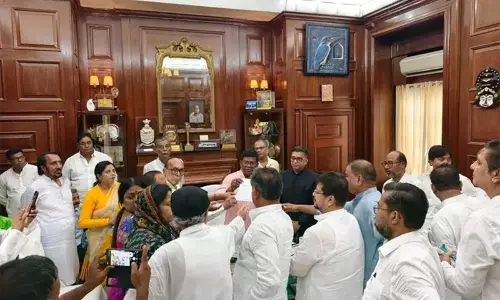 रीताब्रत बनर्जी ने TMC में बगावत की अगुआई की, पार्टी के चुने हुए LoP के खिलाफ 58 सिग्नेचर जमा किए