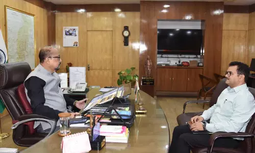 राज्यपाल रमेन डेका ने रेत के वैज्ञानिक एवं व्यवस्थित खनन पर दिया जोर
