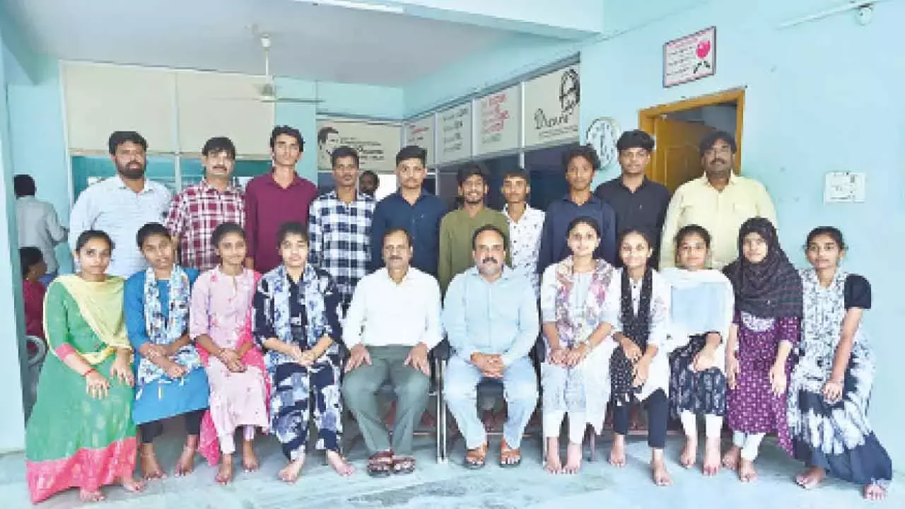 Telangana: रेजोनेंस खम्मम ने JEE एडवांस्ड में बेहतरीन प्रदर्शन किया