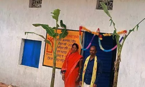 हाथियों के साये से सुरक्षित भविष्य तक, प्रधानमंत्री आवास योजना ने करमचन्द्र के परिवार को दिया नया जीवन