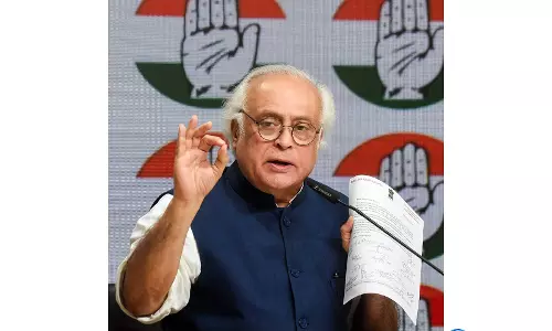 Jairam Ramesh ने CBSE OSM विवाद पर प्रह्लाद प्रभु पर साधा निशाना, पूछा—‘पीएम उन्हें क्यों बचा रहे हैं?’