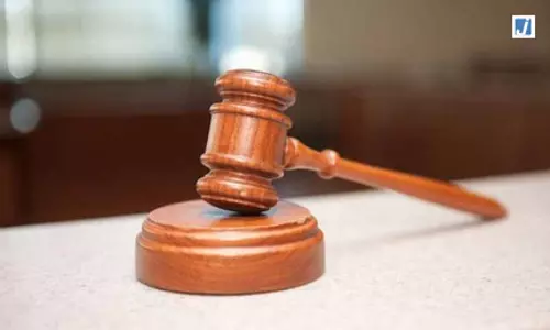 पंचायत चुनाव पर हाईकोर्ट सख्त, निर्वाचन आयोग से मांगी तारीख पंचायत चुनाव पर हाईकोर्ट सख्त, निर्वाचन आयोग से मांगी तारीख