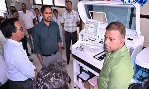 जिला अस्पताल में स्वास्थ्य सुविधाओं का विस्तार जारी, कलेक्टर मिश्रा ने किया निरीक्षण जिला अस्पताल में स्वास्थ्य सुविधाओं का विस्तार जारी, कलेक्टर मिश्रा ने किया निरीक्षण