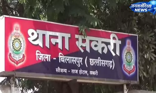 हाइवा चालक को जंगल ले जाकर बेरहमी से पीटा, मोबाइल-चेन और ऑनलाइन ट्रांजेक्शन से लूट हाइवा चालक को जंगल ले जाकर बेरहमी से पीटा, मोबाइल-चेन और ऑनलाइन ट्रांजेक्शन से लूट