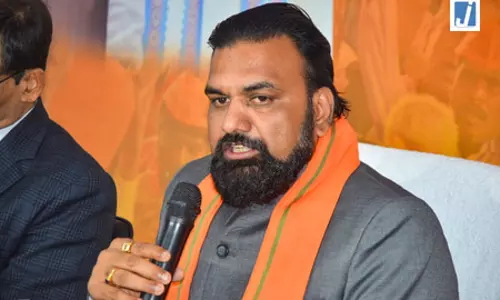 मधुबनी हादसे पर सीएम सम्राट चौधरी ने जताया दुख, मृतकों के परिजनों को आर्थिक सहायता की घोषणा मधुबनी हादसे पर सीएम सम्राट चौधरी ने जताया दुख, मृतकों के परिजनों को आर्थिक सहायता की घोषणा