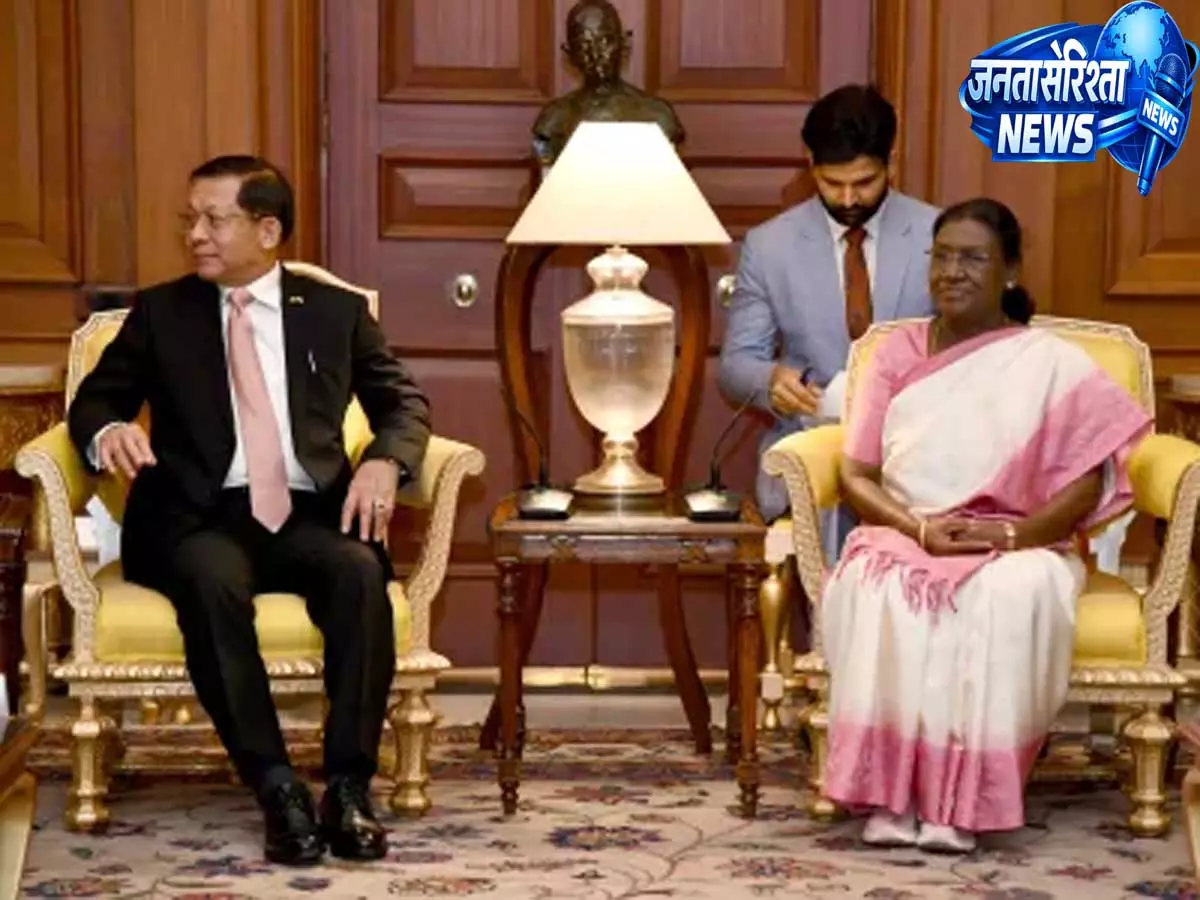 Myanmar के राजनीतिक हालात पर नाराज़गी, राष्ट्रपति की यात्रा के दौरान दिल्ली में प्रदर्शन Myanmar के राजनीतिक हालात पर नाराज़गी, राष्ट्रपति की यात्रा के दौरान दिल्ली में प्रदर्शन