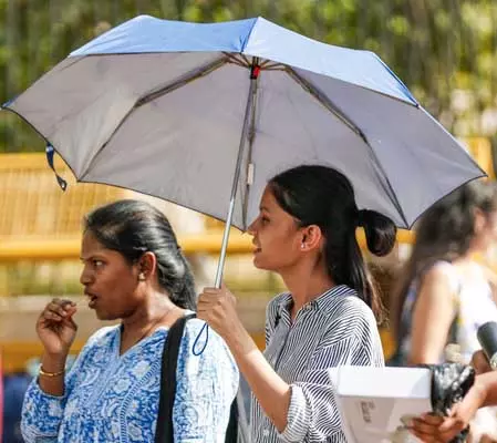 7 जून तक एनसीआर में भीषण गर्मी से राहत, 4 जून के लिए येलो अलर्ट जारी 7 जून तक एनसीआर में भीषण गर्मी से राहत, 4 जून के लिए येलो अलर्ट जारी