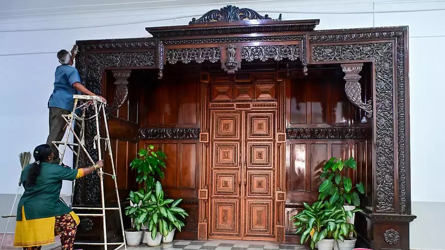 डीके शिवकुमार आज लेंगे CM पद की शपथ, 11-14 मंत्रियों के भी शामिल होने की संभावना डीके शिवकुमार आज लेंगे CM पद की शपथ, 11-14 मंत्रियों के भी शामिल होने की संभावना