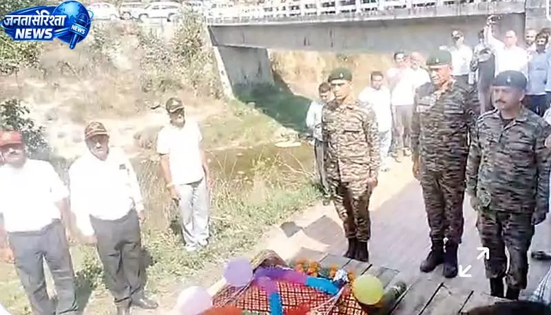 खाई में गिरी कार, मरीन कमांडो की मौत, ज्वालामुखी के लाहडू में हादसा खाई में गिरी कार, मरीन कमांडो की मौत, ज्वालामुखी के लाहडू में हादसा