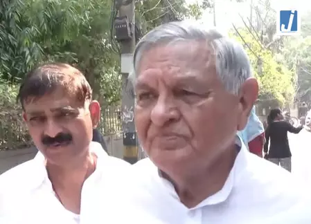 मालवीय नगर अग्निकांड के पीछे लालच सबसे बड़ी वजह : योगानंद शास्त्री मालवीय नगर अग्निकांड के पीछे लालच सबसे बड़ी वजह : योगानंद शास्त्री