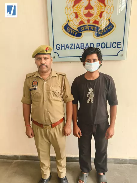 सूर्या हत्याकांड: 25 हजार रुपए का इनामी सारिक मेवाती पुलिस के हत्थे चढ़ा सूर्या हत्याकांड: 25 हजार रुपए का इनामी सारिक मेवाती पुलिस के हत्थे चढ़ा