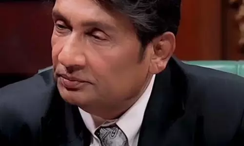 फिल्म इंडस्ट्री में कपड़े उतारे जाते हैं, एक्टर शेखर सुमन का बॉलीवुड पर मजेदार कटाक्ष