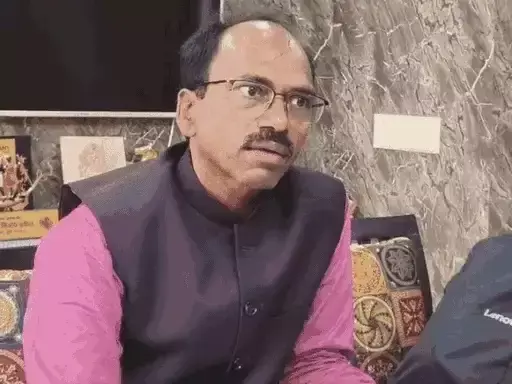 Udaipur: सांसद डॉ. मन्नालाल रावत ने मुख्यमंत्री को पत्र लिखकर टीएसपी युवाओं के लिए आरक्षण की मांग की