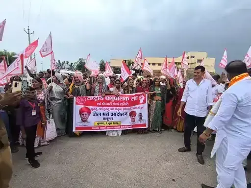 Salumber: सलूम्बर में डीएनटी समाज का बड़ा आंदोलन, अलग आरक्षण को लेकर प्रदर्शन