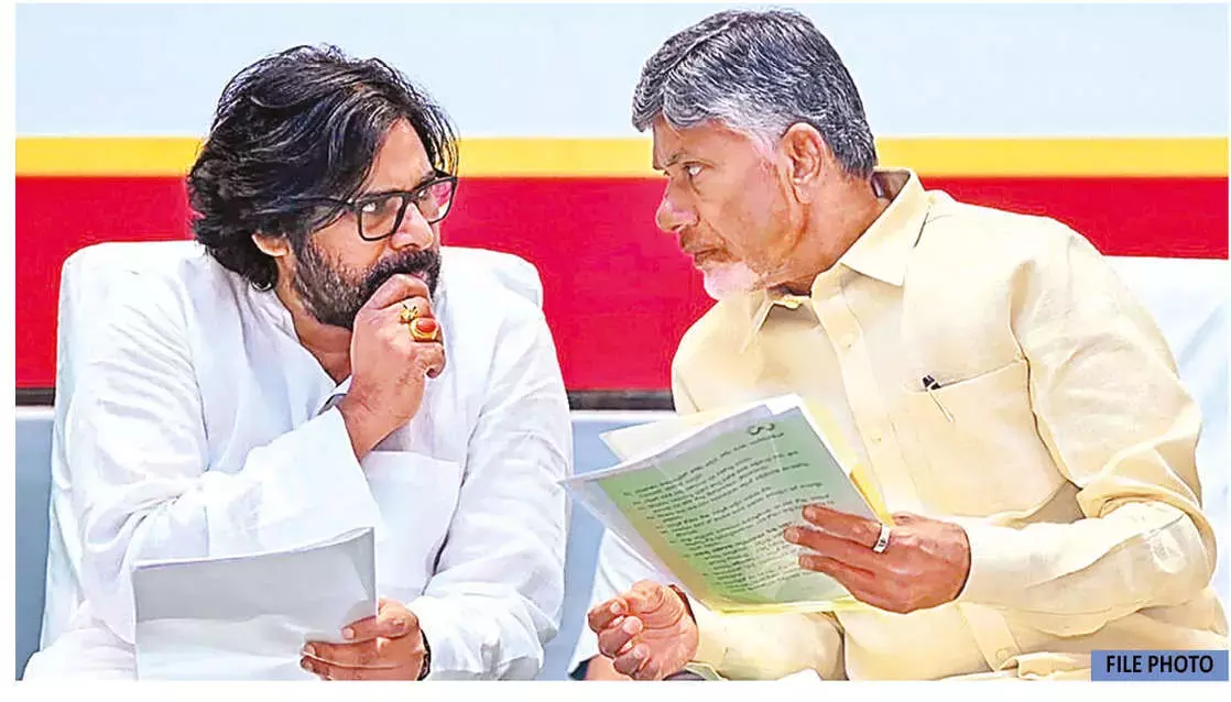 CM ने टीजी नेताओं को पवन को निशाना बनाने के खिलाफ आगाह किया